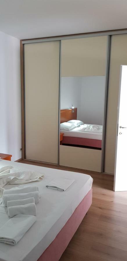 Premium Apartments Joy פרימוסטן מראה חיצוני תמונה